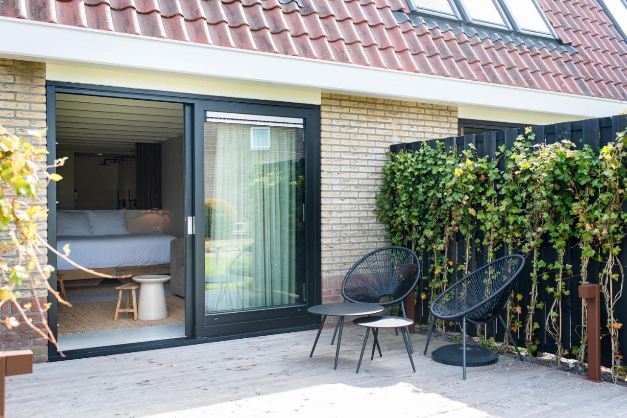 Van Heeckeren Apartments & Suites Nes Nes  Εξωτερικό φωτογραφία